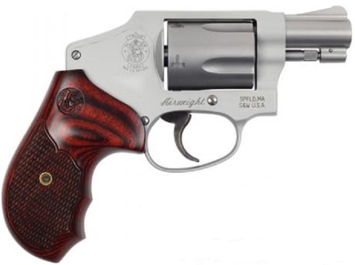 smith_and_wesson_642_deluxe_1_1